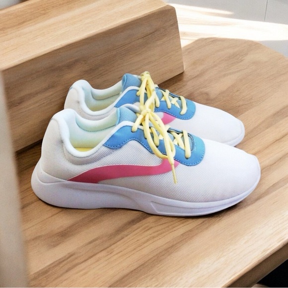 New Athletic Works Mesh Trainer Sneakers - Picture 12 of 16